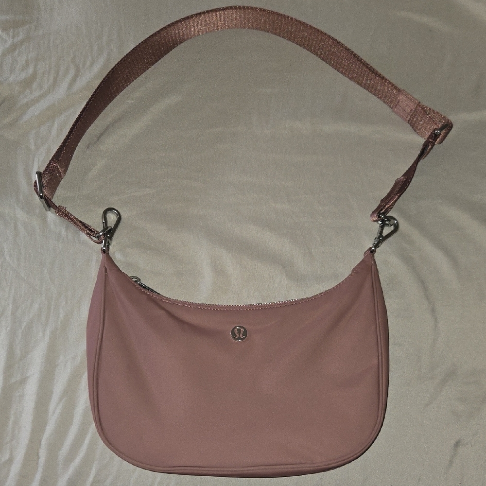 lululemon athletica Dusty Rose Shoulder Bag with Detachable Strap